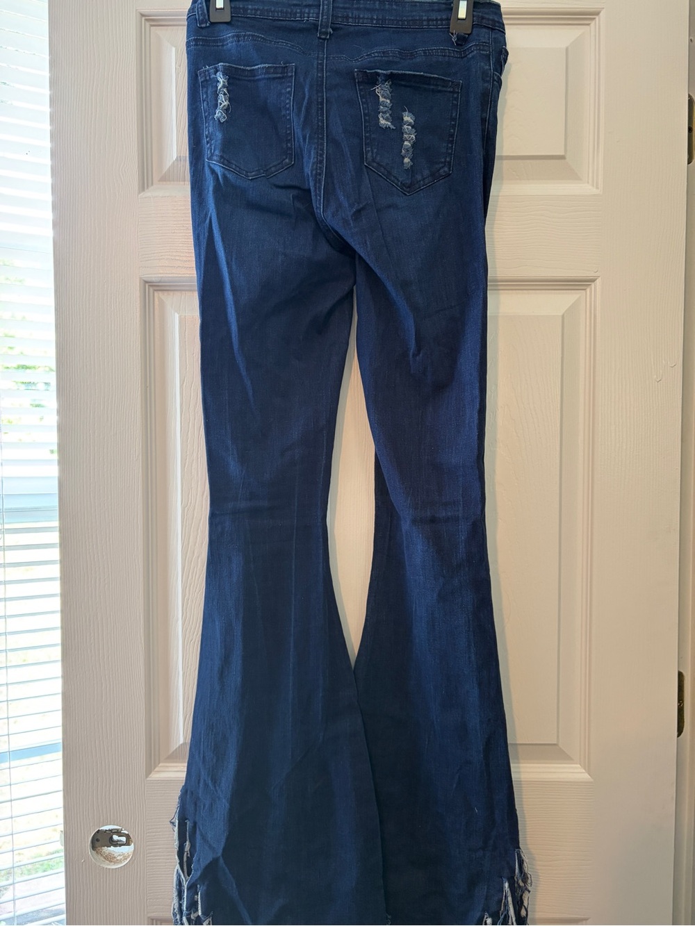 Flared Distressed Women’s Jeans - Dark Blue - Picture 2 of 3